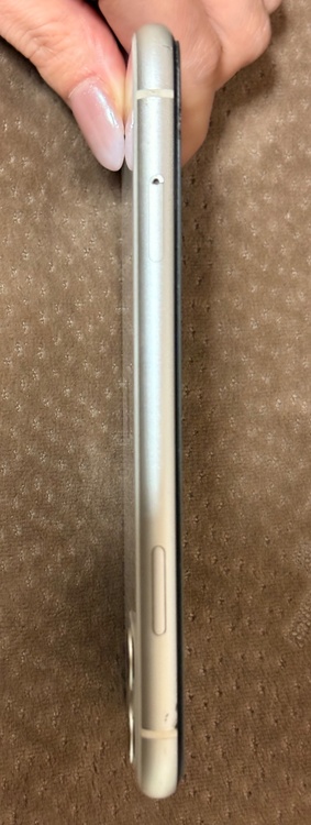 iPhone11 64GB SIMフリー（スマホ）の商品画像 - 査定依頼日：2026年3月4日 - 最高査定価格：16,000円