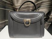 フェラガモハンドバッグ（ブランドバッグ）の商品画像 - 査定依頼日：2025年10月25日 - 最高査定価格：23,000円