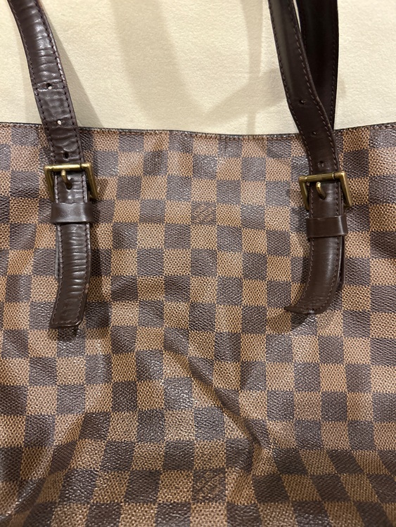 肩掛けバッグ（ブランドバッグ）の商品画像 - 査定依頼日：2025年10月15日 - 最高査定価格：40,000円