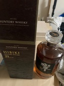ウイスキー サントリー響 