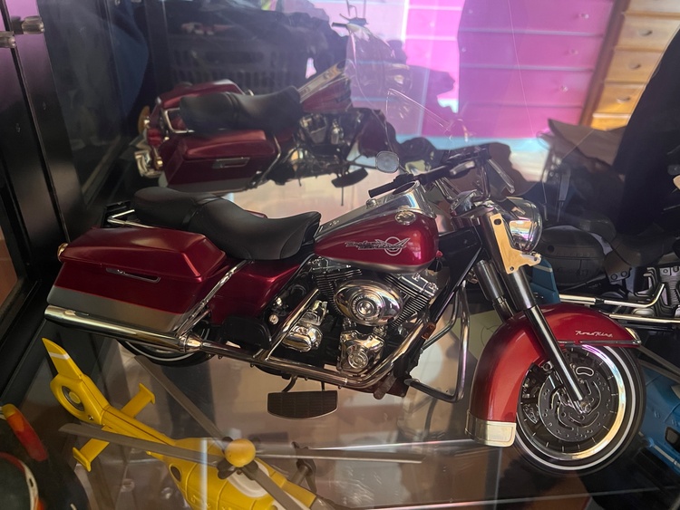 ハーレーダビッドソン ミニチュア（フィギュア・プラモデル）の商品画像 - 査定依頼日：2026年1月26日 - 最高査定価格：300円