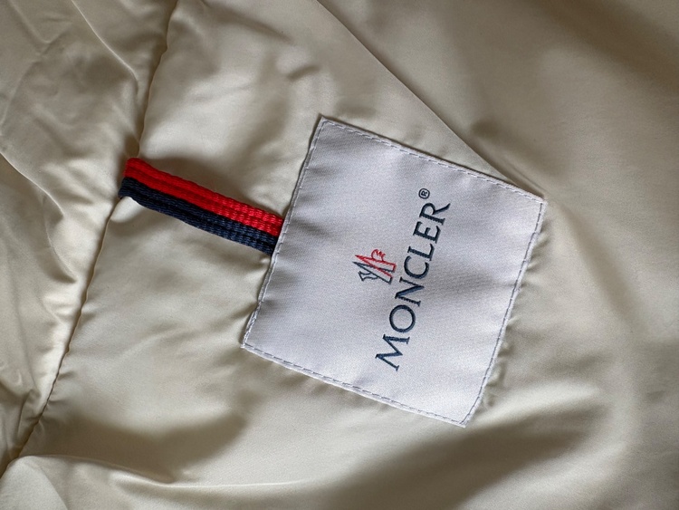 GUERY（古着・ファッション）の商品画像 - 査定依頼日：2026年3月2日 - 最高査定価格：26,000円