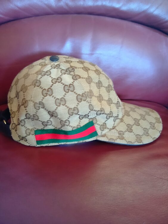 GUCCI キャップ（古着・ファッション）の商品画像 - 査定依頼日：2026年7月28日 - 最高査定価格：999円
