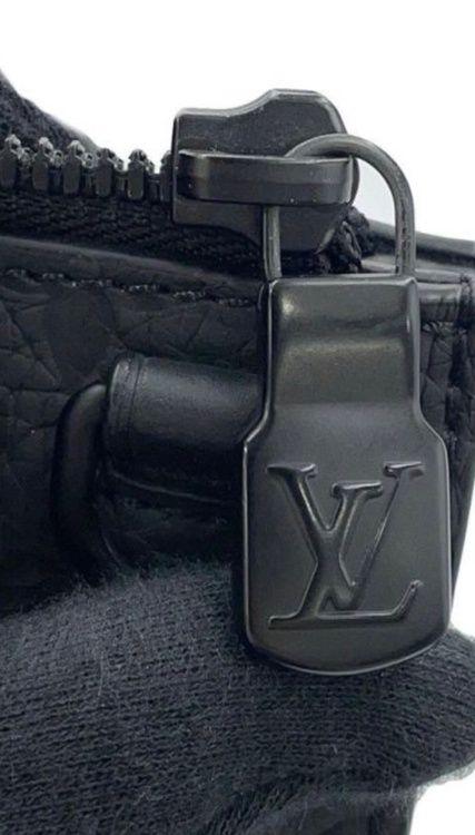 ルイヴィトン モノグラム （ブランドバッグ）の商品画像 - 査定依頼日：2025年12月18日 - 最高査定価格：220,000円