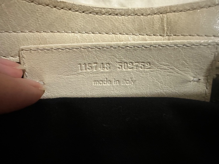 バレンシアガ  （ブランドバッグ）の商品画像 - 査定依頼日：2025年10月30日 - 最高査定価格：80,000円