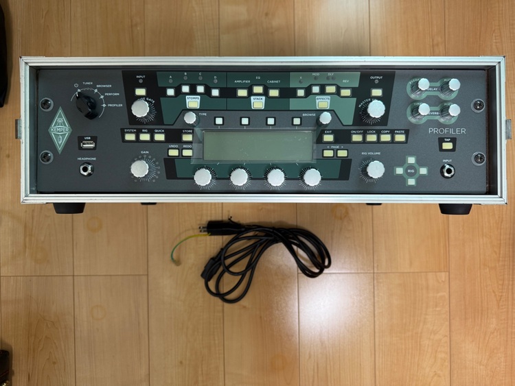 Kemper Profiler Power Rack（ピアノ・楽器・PA機材）の商品画像 - 査定依頼日：2025年8月16日 - 最高査定価格：130,000円