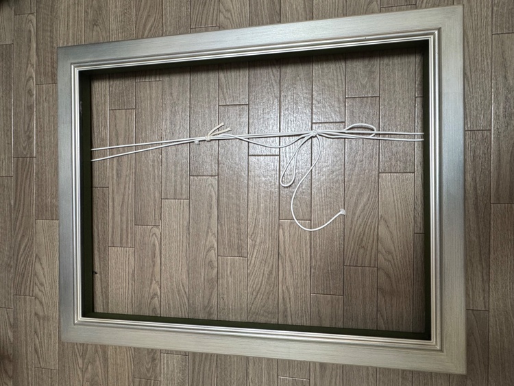 アルテモンド　額縁（美術品・骨董品）の商品画像 - 査定依頼日：2026年1月14日 - 最高査定価格：1,000円