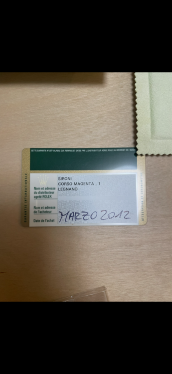 ロレックス デイトナ 11651LN（高級時計）の商品画像 - 査定依頼日：2025年12月10日 - 最高査定価格：5,650,000円