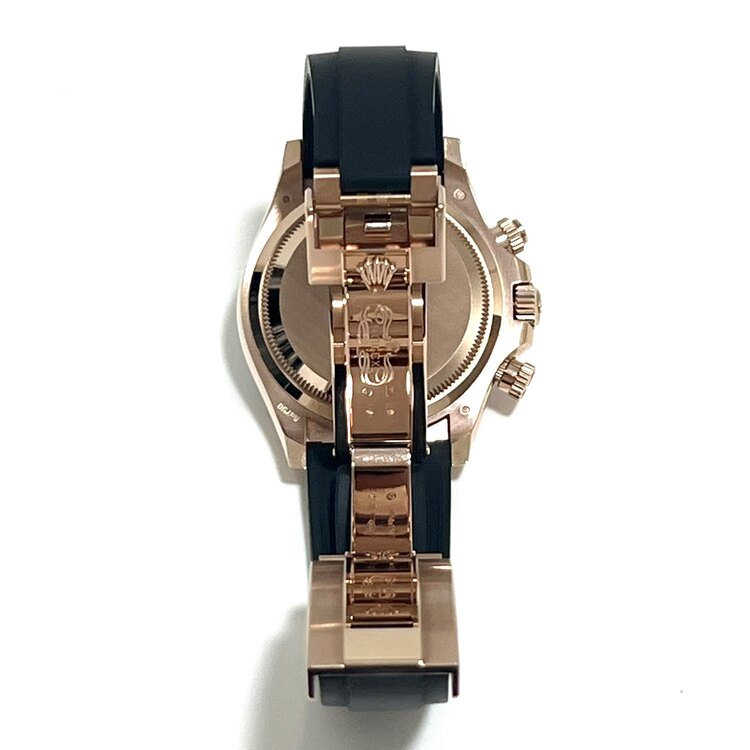 ロレックス デイトナ （高級時計）の商品画像 - 査定依頼日：2025年2月14日 - 最高査定価格：6,850,000円