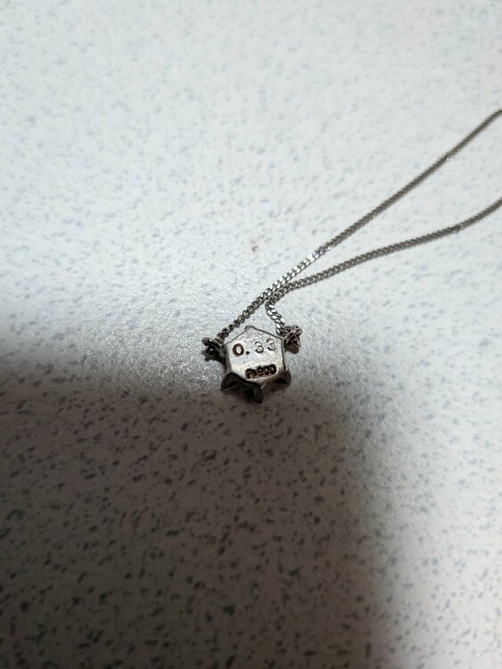 necklace（金・貴金属）の商品画像 - 査定依頼日：2026年3月28日 - 最高査定価格：220,000円