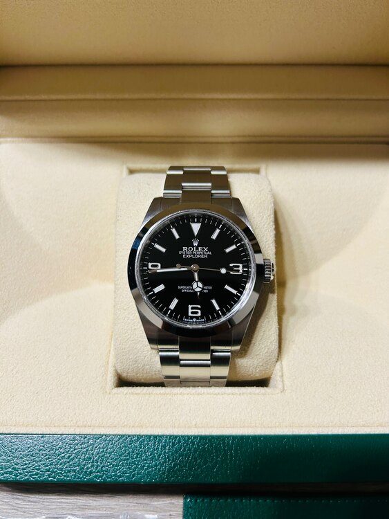 ロレックス エクスプローラー 22427（高級時計）の商品画像 - 査定依頼日：2025年5月22日 - 最高査定価格：1,200,000円