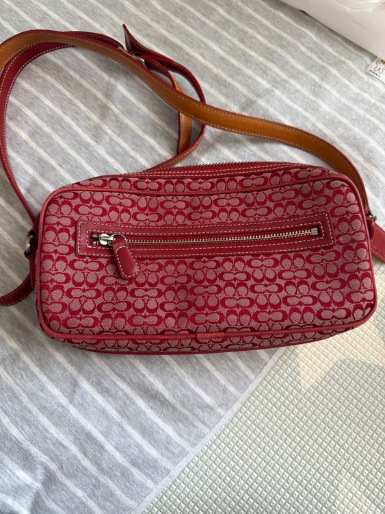 その他 コーチ （ブランドバッグ）の商品画像 - 査定依頼日：2026年4月8日 - 最高査定価格：1,500円