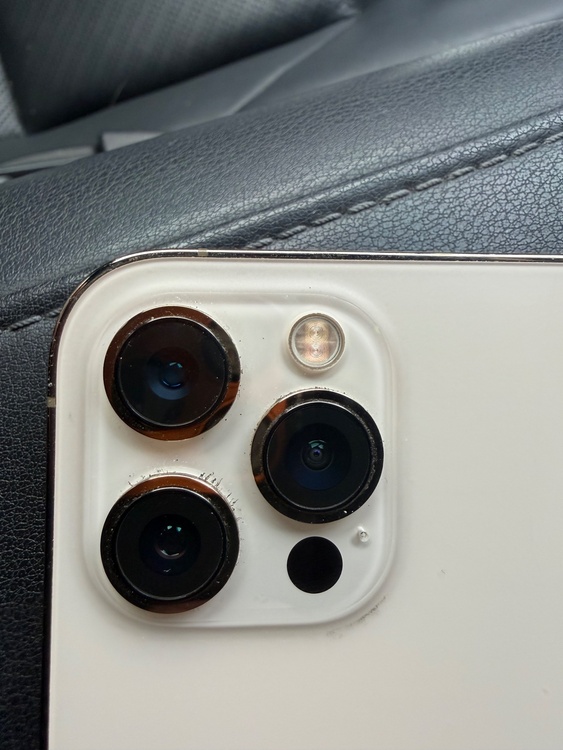 iPhone 12 Pro Max 256GB SIMフリー（スマホ）の商品画像 - 査定依頼日：2026年1月14日 - 最高査定価格：44,000円