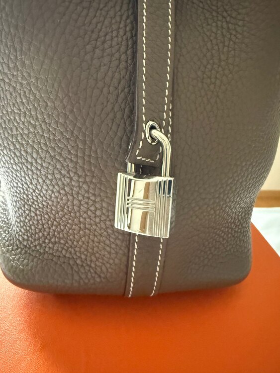 エルメス ピコタン （ブランドバッグ）の商品画像 - 査定依頼日：2025年5月28日 - 最高査定価格：450,000円