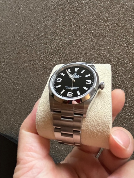 エクスプローラー1 36mm（高級時計）の商品画像 - 査定依頼日：2025年6月27日 - 最高査定価格：1,200,000円