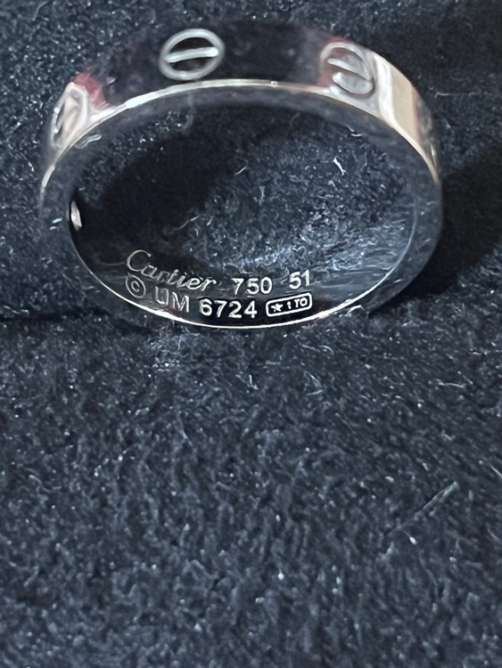 カルティエラブリングホワイトゴールドダイヤ１個（金・貴金属）の商品画像 - 査定依頼日：2026年9月9日 - 最高査定価格：190,000円