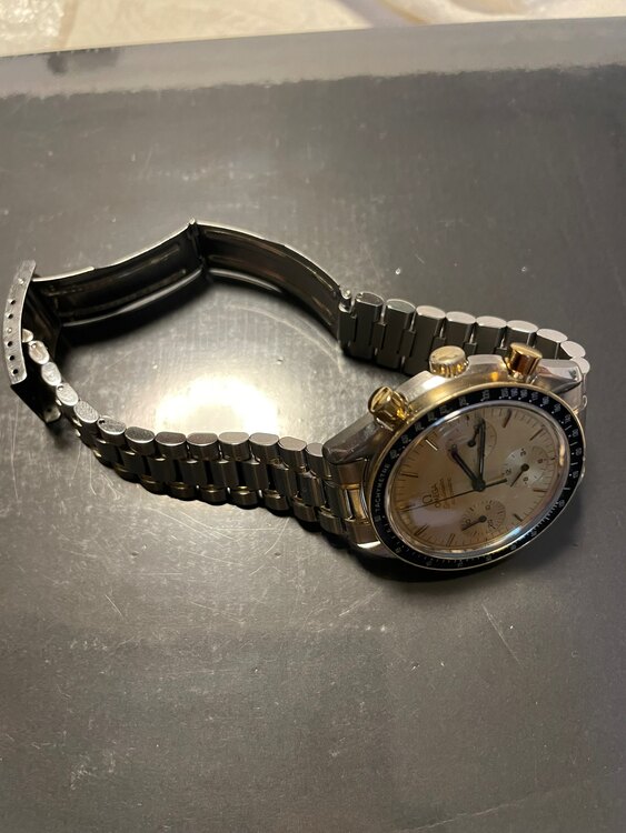 オメガスピードマスター（高級時計）の商品画像 - 査定依頼日：2025年3月10日 - 最高査定価格：310,000円