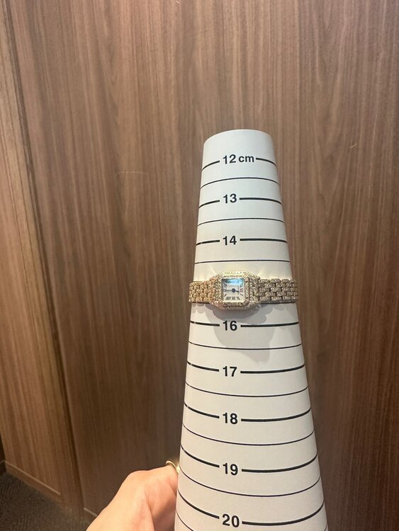 カルティエ　ミニパンテール　アフターダイヤ（高級時計）の商品画像 - 査定依頼日：2025年5月19日 - 最高査定価格：700,000円