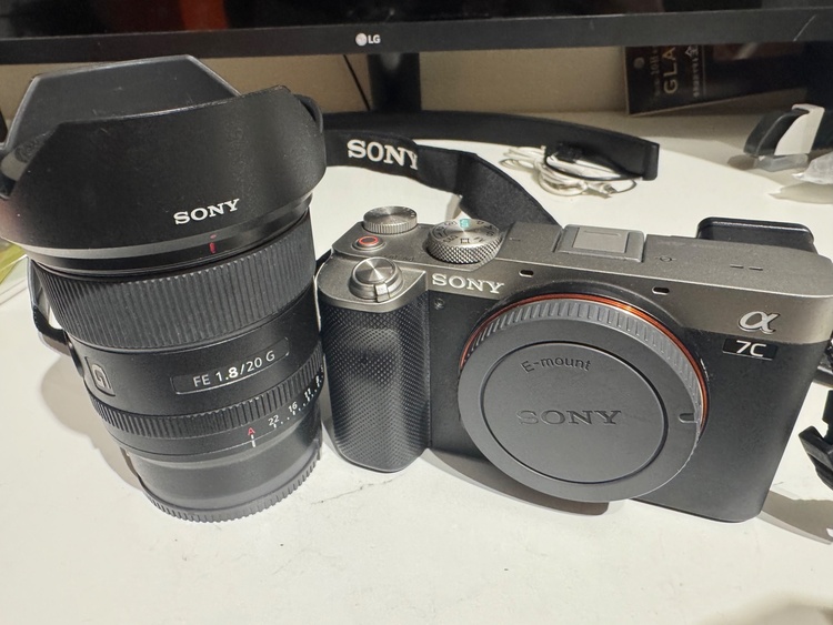 α7c（カメラ）の商品画像 - 査定依頼日：2026年1月29日 - 最高査定価格：165,000円