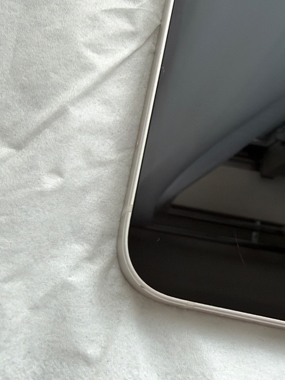 iPhone iPhone 14 256GB SIMフリー（スマホ）の商品画像 - 査定依頼日：2026年9月22日 - 最高査定価格：45,500円