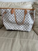 ルイヴィトン ネヴァーフル （ブランドバッグ）の商品画像 - 査定依頼日：2025年4月12日 - 最高査定価格：140,000円