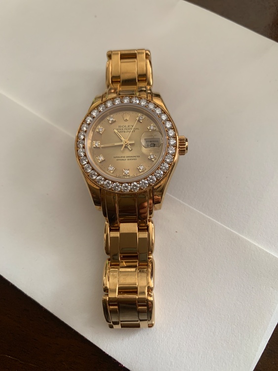 ロレックス デイトジャスト 69298Gw（高級時計）の商品画像 - 査定依頼日：2026年1月29日 - 最高査定価格：4,000,000円