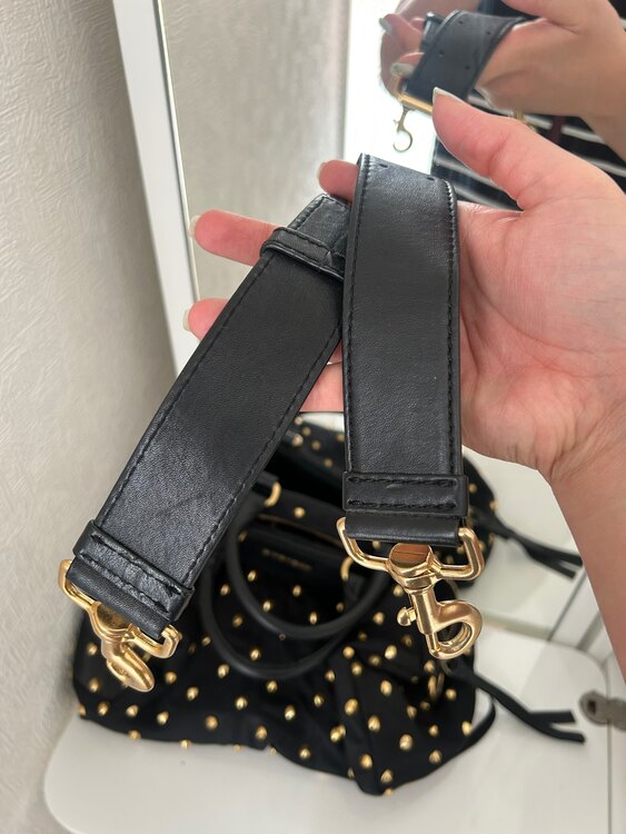 カバン（ブランドバッグ）の商品画像 - 査定依頼日：2025年5月15日 - 最高査定価格：15,000円