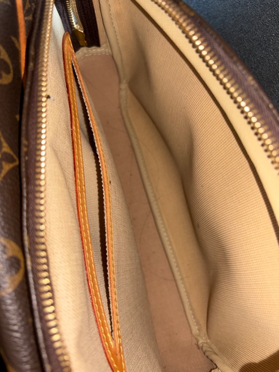 リポーター PM（ブランドバッグ）の商品画像 - 査定依頼日：2026年4月7日 - 最高査定価格：65,000円