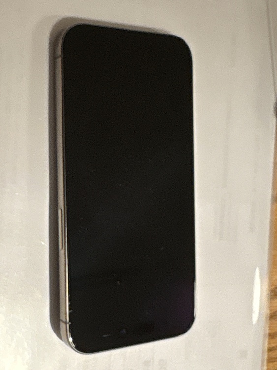 iPhone 15 Pro 256GB SIMフリー（スマホ）の商品画像 - 査定依頼日：2025年12月27日 - 最高査定価格：87,000円