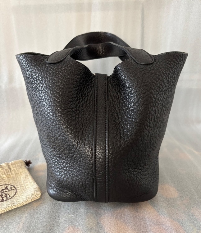 ピコタンPM（ブランドバッグ）の商品画像 - 査定依頼日：2025年8月24日 - 最高査定価格：400,000円