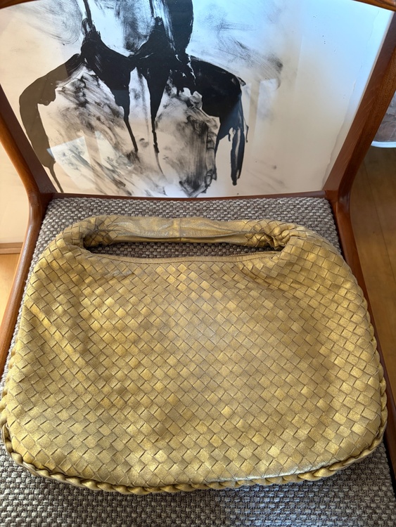 ボッテガ・ヴェネタ  （ブランドバッグ）の商品画像 - 査定依頼日：2026年1月15日 - 最高査定価格：60,000円