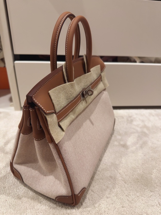 バーキン25 Z刻印　未使用シール有り　ゴールド　トワルアッシュ（ブランドバッグ）の商品画像 - 査定依頼日：2025年8月28日 - 最高査定価格：2,640,000円