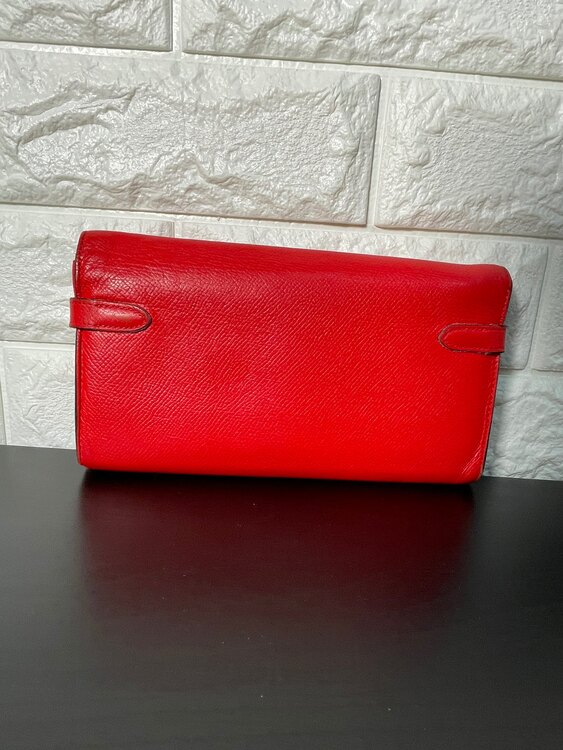 エルメス　ヴォーエプソン　ケリーウォレット　長財布　レッド（ブランドバッグ）の商品画像 - 査定依頼日：2025年3月10日 - 最高査定価格：385,000円
