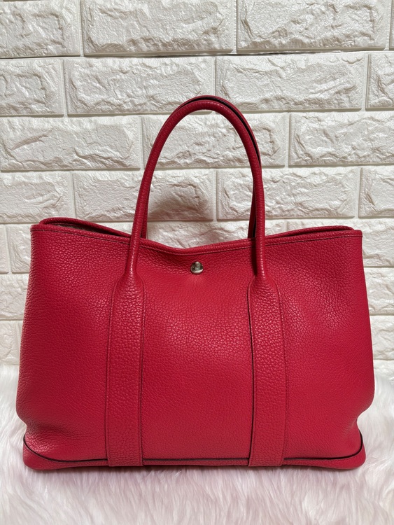 エルメス ガーデンパーティPM ネゴンダ ブーゲンビリア C刻印（ブランドバッグ）の商品画像 - 査定依頼日：2025年11月15日 - 最高査定価格：110,000円