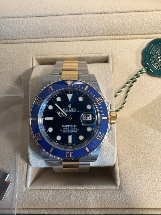 ロレックス サブマリーナー （高級時計）の商品画像 - 査定依頼日：2025年2月9日 - 最高査定価格：2,350,000円