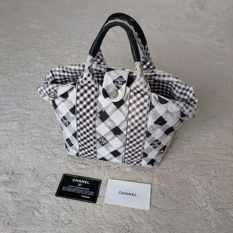 クルーズライントートバッグ（ブランドバッグ）の商品画像 - 査定依頼日：2025年5月23日 - 最高査定価格：45,000円