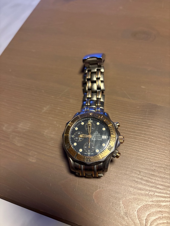 オメガ スピードマスター （高級時計）の商品画像 - 査定依頼日：2026年3月5日 - 最高査定価格：350,000円