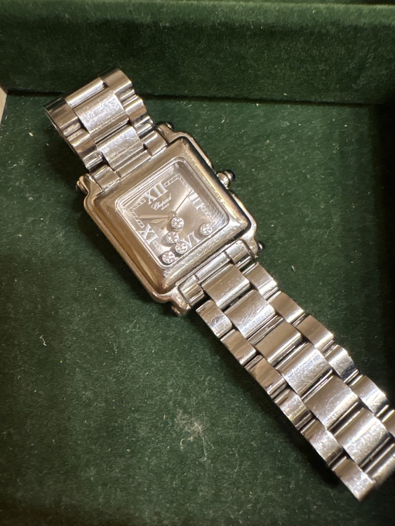 ショパール時計（高級時計）の商品画像 - 査定依頼日：2025年12月22日 - 最高査定価格：320,000円