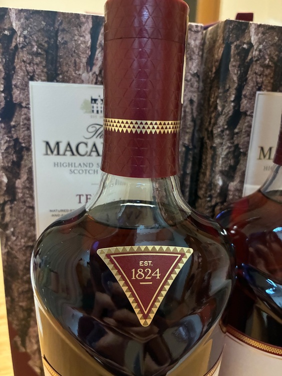 マッカラン テラ（お酒）の商品画像 - 査定依頼日：2025年7月11日 - 最高査定価格：32,000円