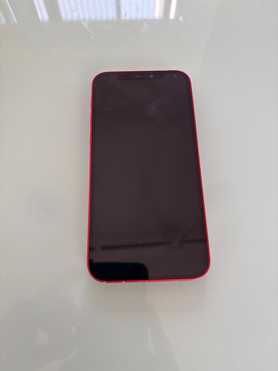 iPhone 12 64GB au（スマホ）の商品画像 - 査定依頼日：2026年5月17日 - 最高査定価格：24,000円