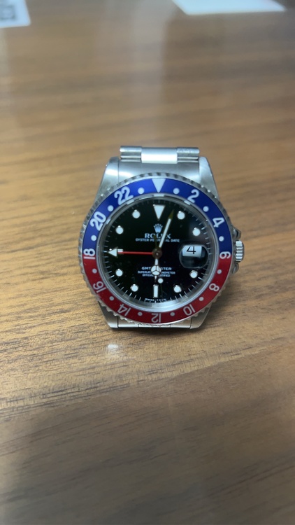 ロレックス GMTマスター （高級時計）の商品画像 - 査定依頼日：2026年1月8日 - 最高査定価格：1,920,000円