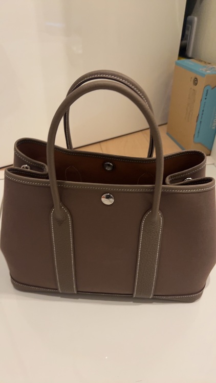 30サイズ（ブランドバッグ）の商品画像 - 査定依頼日：2025年7月13日 - 最高査定価格：650,000円