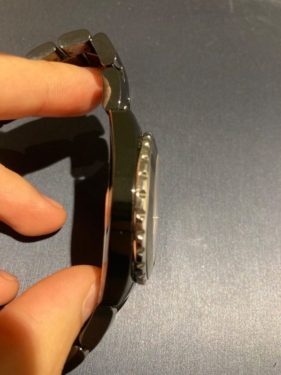 シャネル J12 38mmアンタイトルく（高級時計）の商品画像 - 査定依頼日：2026年1月17日 - 最高査定価格：370,000円