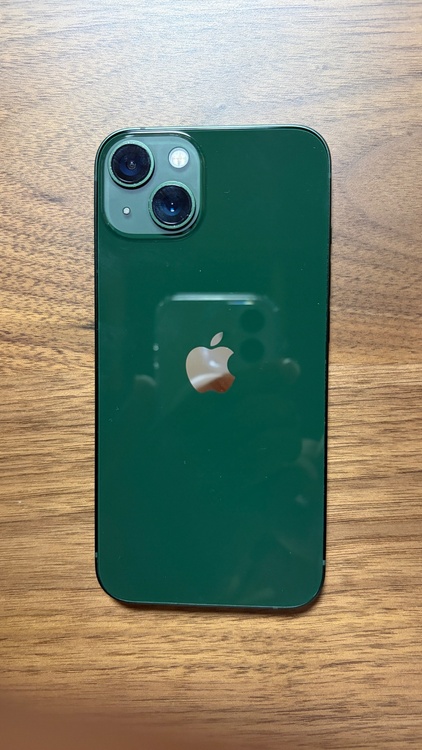 iPhone iPhone 13 128GB SIMフリー（スマホ）の商品画像 - 査定依頼日：2026年9月24日 - 最高査定価格：37,000円