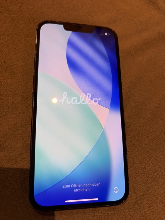 iPhone iPhone 13 Pro 128GB au（スマホ）の商品画像 - 査定依頼日：2026年5月31日 - 最高査定価格：45,000円