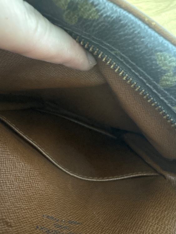 アマゾン（ブランドバッグ）の商品画像 - 査定依頼日：2025年10月16日 - 最高査定価格：20,000円