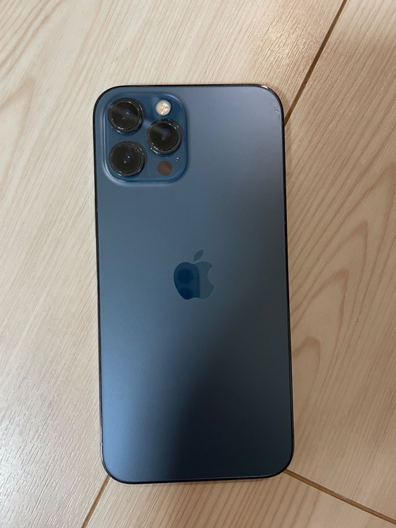 iPhone12proMAX（スマホ）の商品画像 - 査定依頼日：2025年10月18日 - 最高査定価格：41,000円