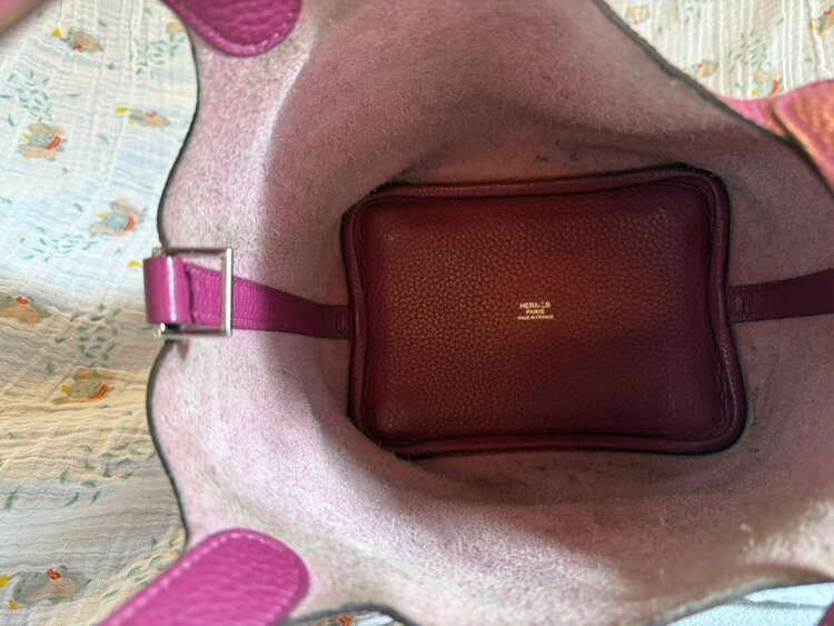 ピコタンロックPM （ブランドバッグ）の商品画像 - 査定依頼日：2026年4月4日 - 最高査定価格：100,000円