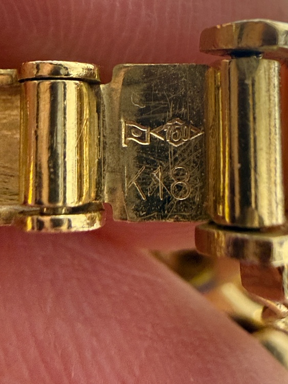 不明（金・貴金属）の商品画像 - 査定依頼日：2026年3月2日 - 最高査定価格：1,060,000円