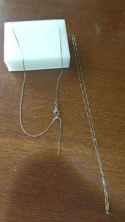 ジュエリーツツミ  PT/PTサファイアプチネックレス（宝石）の商品画像 - 査定依頼日：2023年4月11日 - 最高査定価格：29,000円